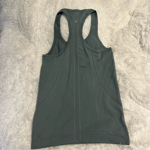 SOLD | Lululemon Swiftly Tech Racerback Tidewater Teal - Picture 4 of 6